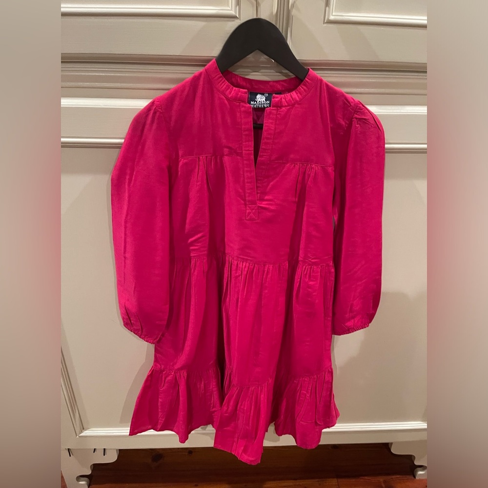 Madison Mathews fuchsia lined 100% silk dress
